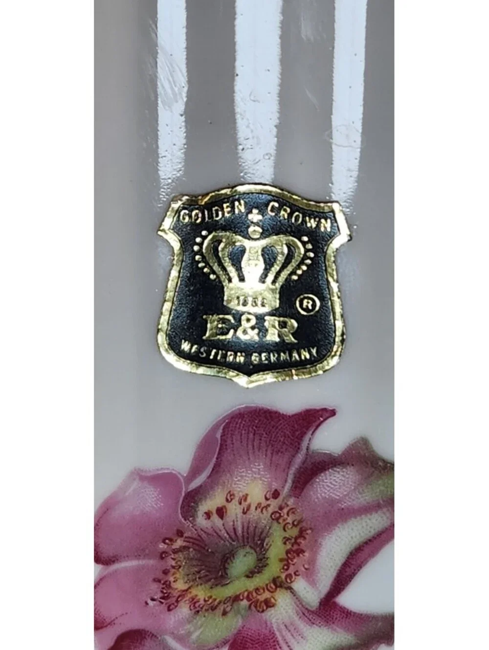 Pristine Gerold Porzellan Wild Rose Porcelain Pitcher Gold Foil Label W Germany